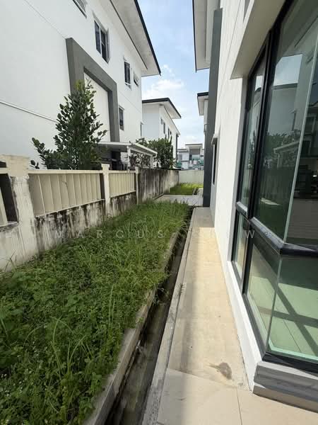 Rumah Berkembar untuk Dijual di Taman Villa Perdana (Kajang) - Marcus Liew - PropertyGuru.com.my