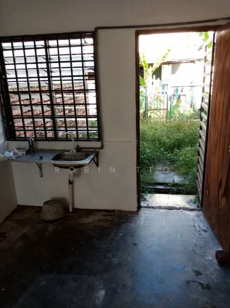 Rumah Teres 2 Tingkat untuk Dijual di Bandar Putra (Kulai) - Robin Teo - PropertyGuru.com.my