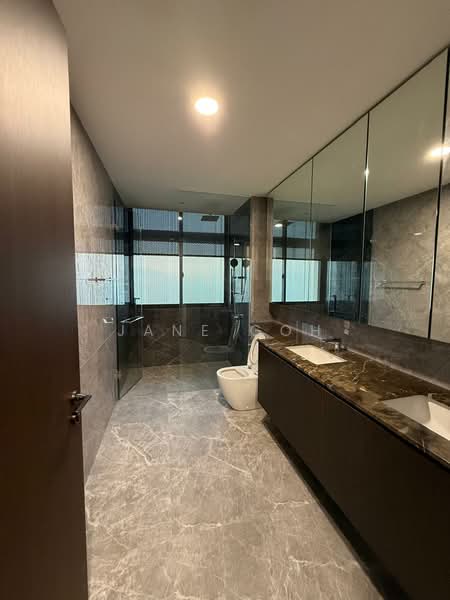 Servis Apartment untuk Disewa di Park Regent @Desa Park City - Jane Goh - Bathroom - PropertyGuru.com.my