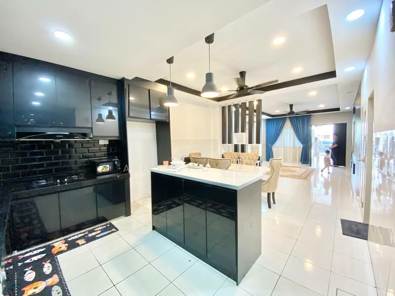 2-storey Terraced House for Sale in Shah Alam (Selangor) - Ali Idris - Kitchen - PropertyGuru.com.my