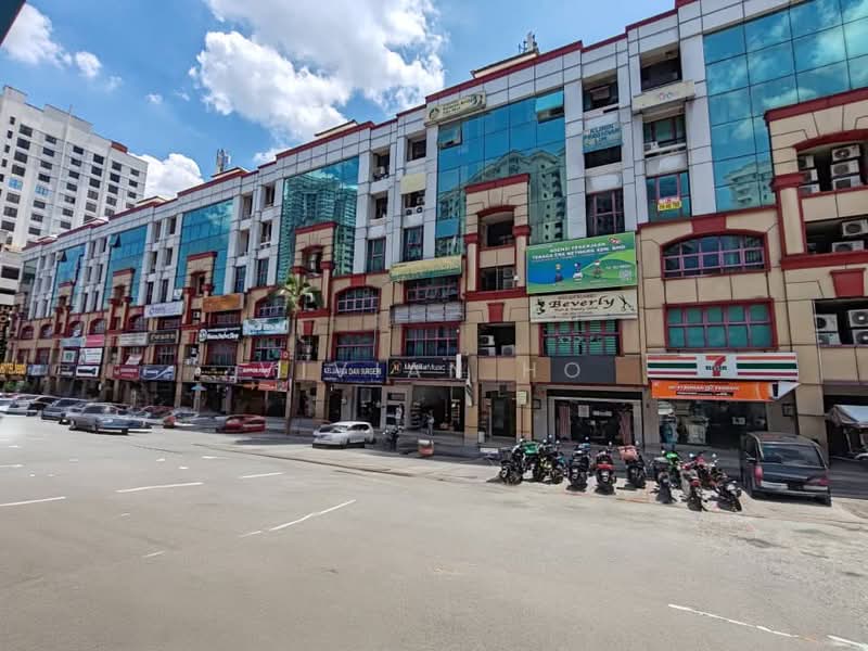 Shop / Office for Sale in Petaling Jaya (Selangor) - Vivian Ho - Exterior - PropertyGuru.com.my