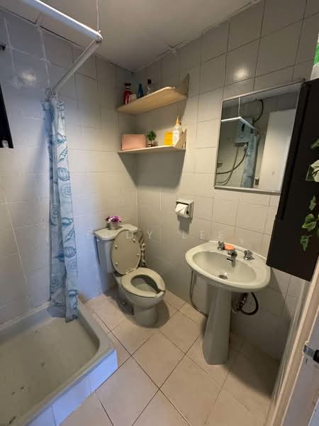 Kondominium untuk Disewa di Villa Putra - Eddy Lee - Bathroom - PropertyGuru.com.my