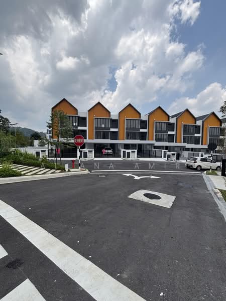 Rumah Teres 3 Tingkat untuk Disewa di Taman Melawati (Ulu Kelang) - Allana Amir - PropertyGuru.com.my