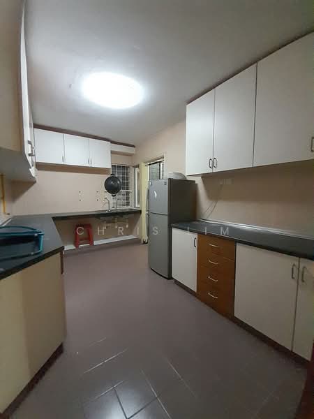 Kondominium untuk Dijual di Amadesa Resort Condominium - Chris Lim - Kitchen - PropertyGuru.com.my