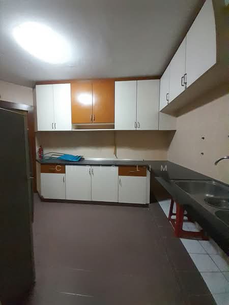 Kondominium untuk Dijual di Amadesa Resort Condominium - Chris Lim - Kitchen - PropertyGuru.com.my
