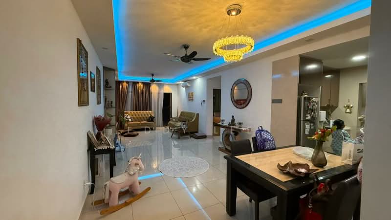 Servis Apartment untuk Dijual di Service Residence @ Landmark Residence 1 - Eddy Lee - Living Room - PropertyGuru.com.my