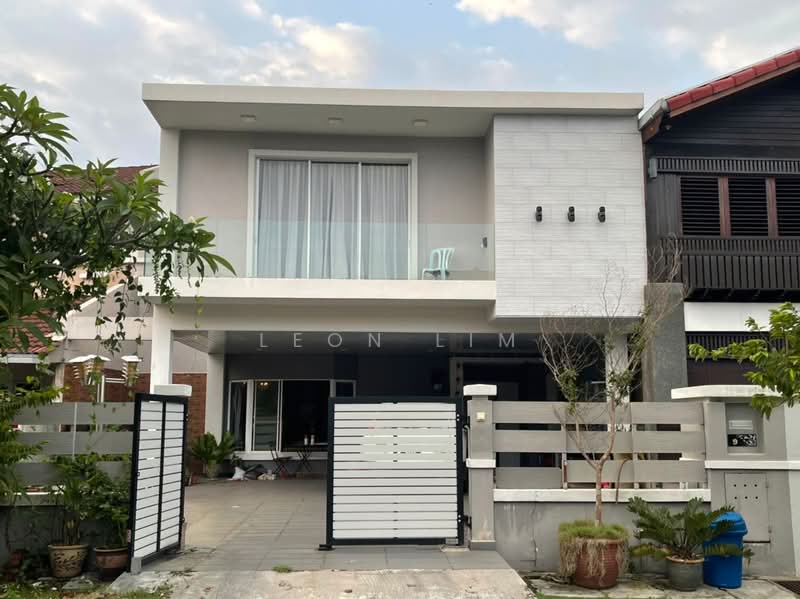 2-storey Terraced House for Sale in Taman Putra Prima (Puchong) - Leon Lim - PropertyGuru.com.my