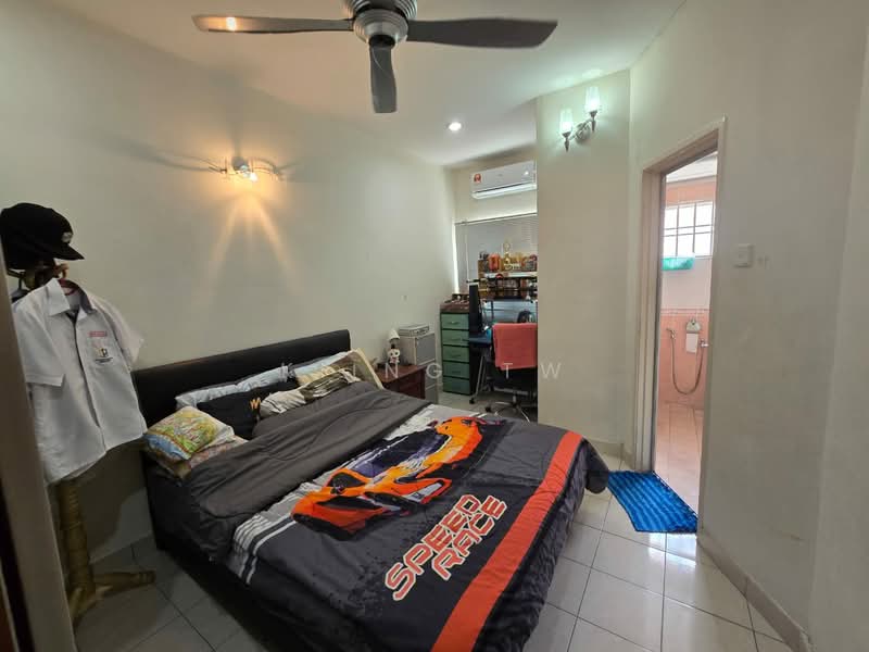 Rumah Teres 2.5 Tingkat untuk Dijual di Taman Megah Kepong (Kepong) - Kiing TW - Bedroom - PropertyGuru.com.my