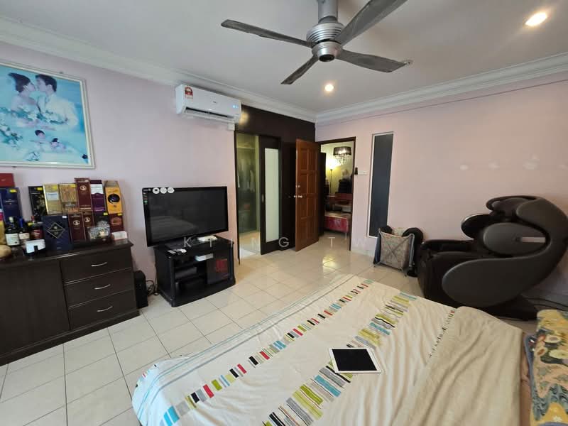 Rumah Teres 2.5 Tingkat untuk Dijual di Taman Megah Kepong (Kepong) - Kiing TW - Bedroom - PropertyGuru.com.my