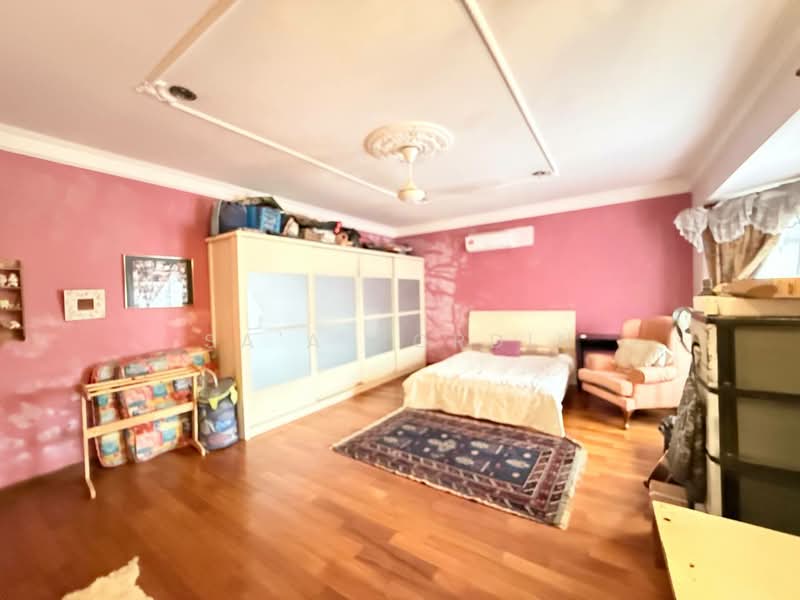 Rumah Banglo untuk Dijual di Seksyen 11 (Petaling Jaya) - Sa'a Nordin - Bedroom - PropertyGuru.com.my