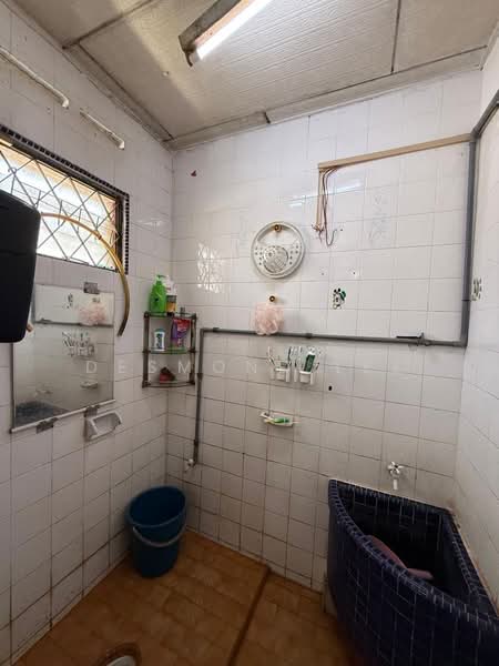 Rumah Teres 1 Tingkat untuk Dijual di Taman Universiti (Skudai) - Desmond Lee - PropertyGuru.com.my