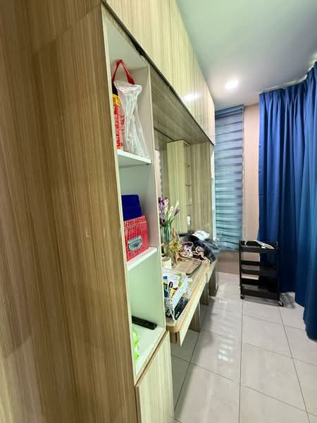 Semi-Detached House for Sale in Kampung Jawa (Shah Alam) - Lim Jeon - PropertyGuru.com.my