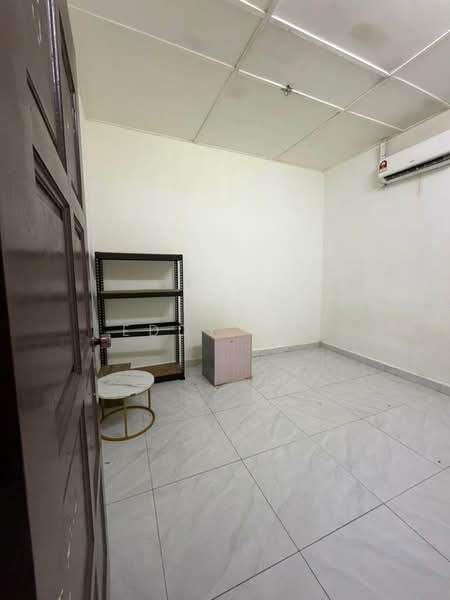 Rumah Teres 1 Tingkat untuk Disewa di Seksyen 2, Bandar Kinrara (Puchong) - Eddy Lee - Interior - PropertyGuru.com.my