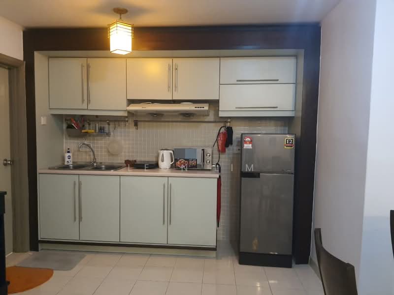 Servis Apartment untuk Dijual di Amcorp Serviced Suites - Leon Lim - PropertyGuru.com.my