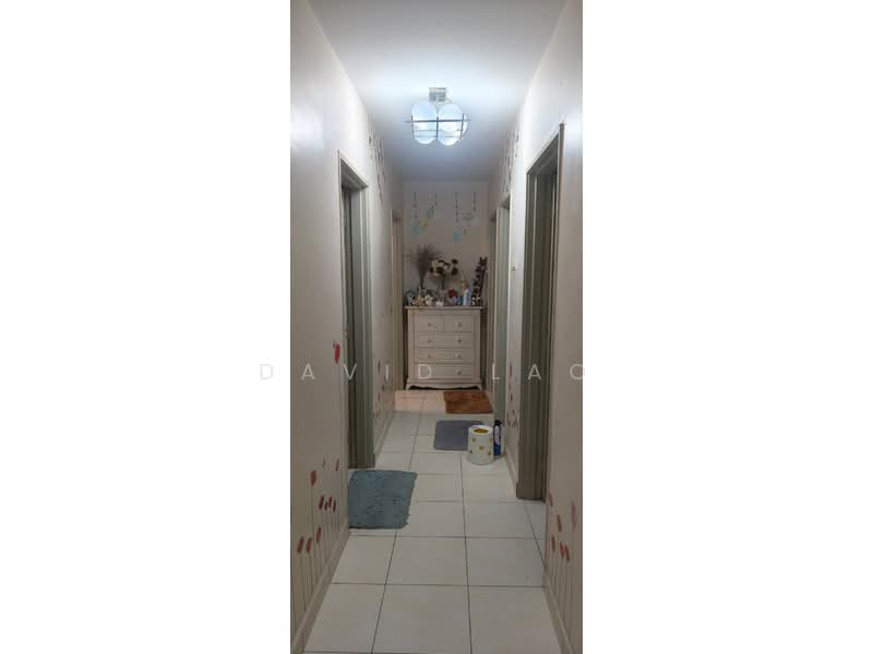 Kondominium untuk Dijual di Platinum Lake PV 13 - David Lao - Corridor - PropertyGuru.com.my