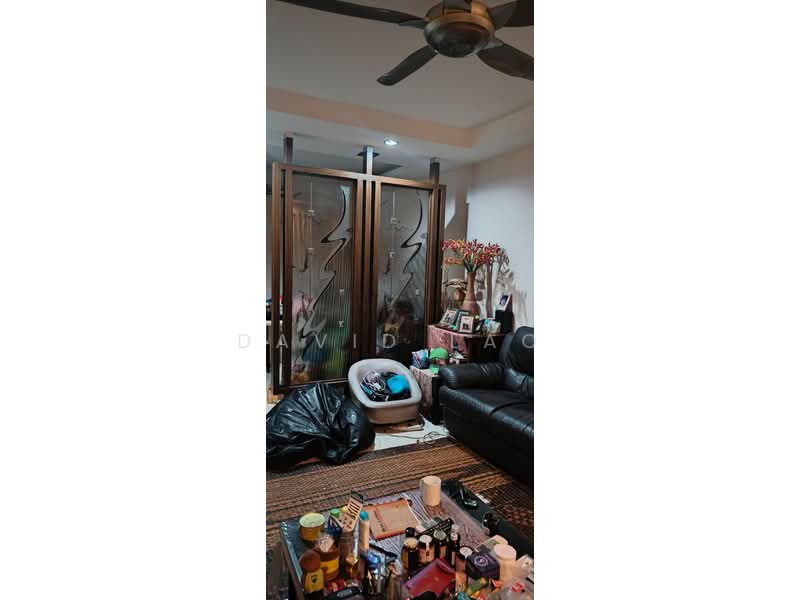 Kondominium untuk Dijual di Platinum Lake PV 13 - David Lao - Living Room - PropertyGuru.com.my