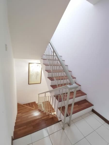Rumah Teres 3 Tingkat untuk Dijual di Taman Fadason (Kepong) - Kiing TW - Interior - PropertyGuru.com.my