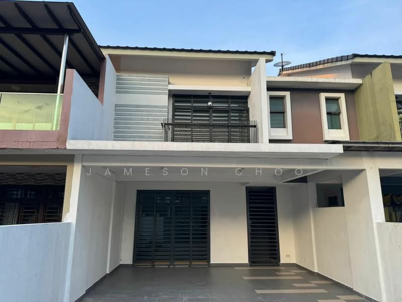 Rumah Teres 2 Tingkat untuk Dijual di Taman Damansara Aliff (Tampoi) - Jameson Choo - Exterior - PropertyGuru.com.my