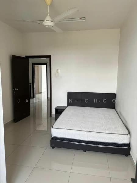 Rumah Teres 2 Tingkat untuk Dijual di Taman Damansara Aliff (Tampoi) - Jameson Choo - Bedroom - PropertyGuru.com.my