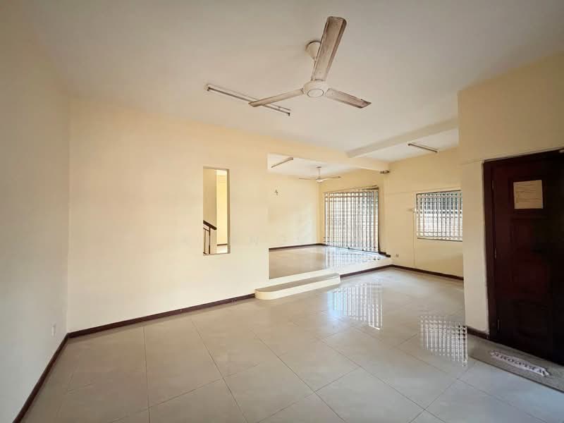 Semi-Detached House for Sale in Fortune Park Kepong (Kepong) - Kiing TW - Living Room - PropertyGuru.com.my