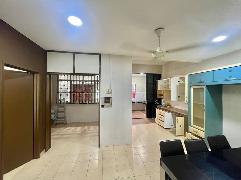 Rumah Berkembar untuk Dijual di Taman Kajang Impian (Kajang) - Ali Idris - Kitchen - PropertyGuru.com.my