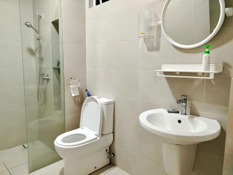 Kondominium untuk Disewa di Setia Pinnacle - Gan Chun Kai - Bathroom - PropertyGuru.com.my