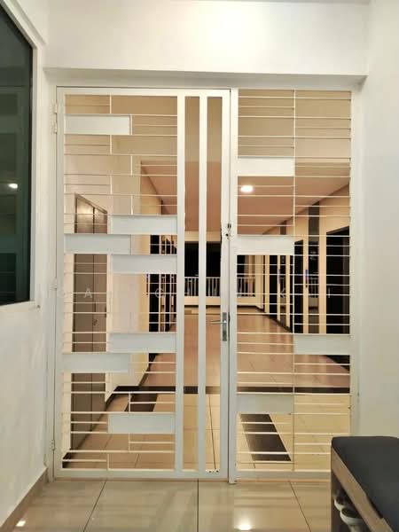 Kondominium untuk Disewa di Setia Pinnacle - Gan Chun Kai - Corridor - PropertyGuru.com.my