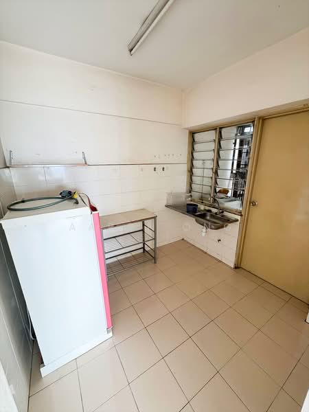Kondominium untuk Disewa di Sentul Utama Condominium - Aaron Ong - Kitchen - PropertyGuru.com.my