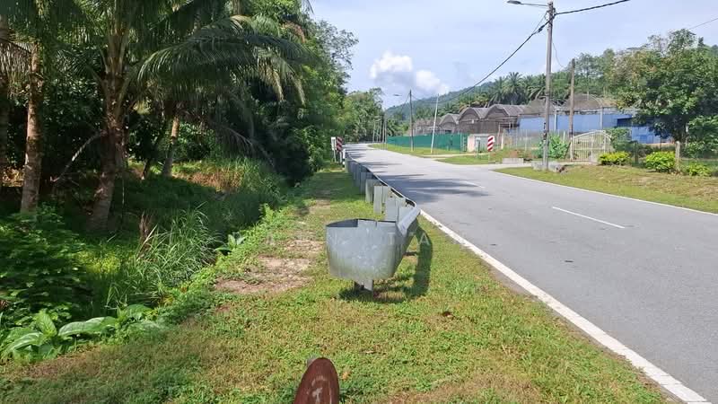 Agricultural Land for Sale in Lenggeng (Negeri Sembilan) - Rain Tan - Exterior - PropertyGuru.com.my