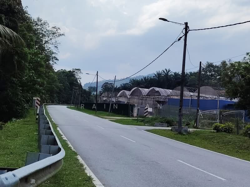 Agricultural Land for Sale in Lenggeng (Negeri Sembilan) - Rain Tan - Exterior - PropertyGuru.com.my