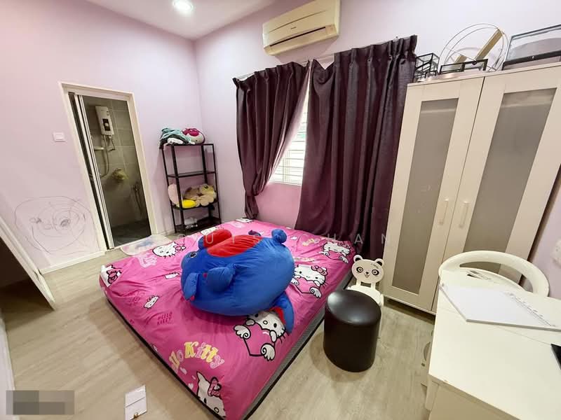 2-storey Terraced House for Sale in Port Klang (Pelabuhan Klang) (Selangor) - Louis Chan - Bedroom - PropertyGuru.com.my