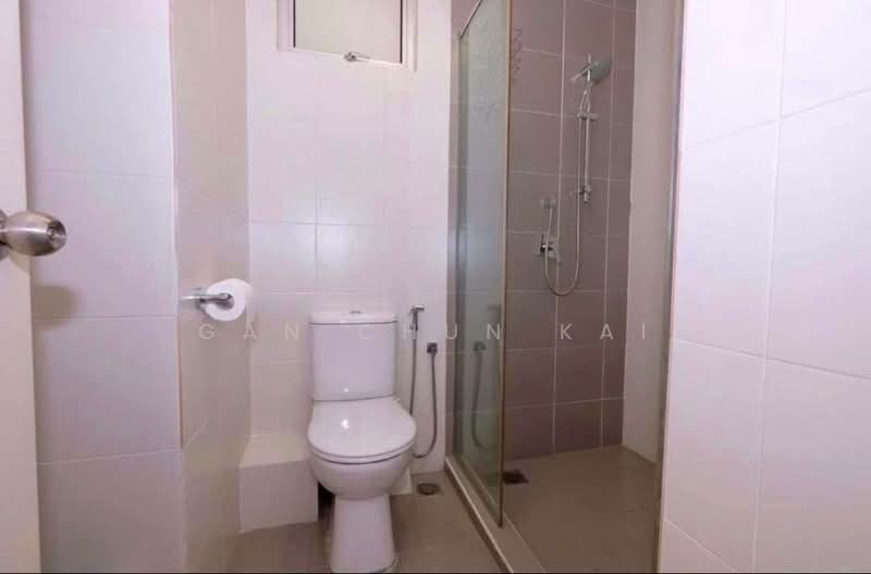 Kondominium untuk Disewa di Elit Heights @ Bayan City - Gan Chun Kai - Bathroom - PropertyGuru.com.my