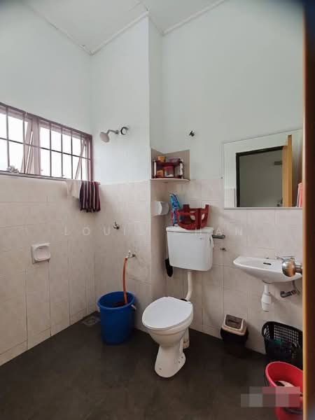 Rumah Teres 2 Tingkat untuk Dijual di Taman Pendamar Indah 2 (Klang) - Louis Chan - Bathroom - PropertyGuru.com.my