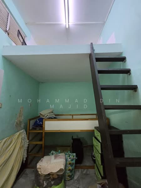 Rumah Teres 1 Tingkat untuk Dijual di Seksyen 35, Taman Desa Kemuning (Shah Alam) - Mohammad Din Majid - PropertyGuru.com.my