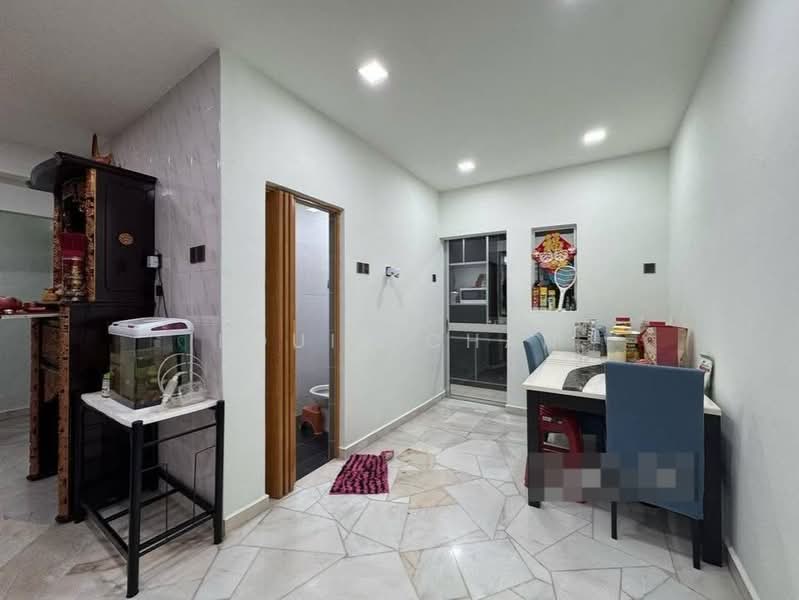 Rumah Teres 2 Tingkat untuk Dijual di Taman Pendamar Indah 2 (Klang) - Louis Chan - Interior - PropertyGuru.com.my