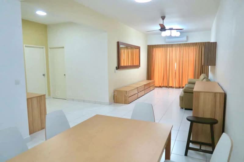 Kondominium untuk Disewa di Elit Heights @ Bayan City - Gan Chun Kai - Living Room - PropertyGuru.com.my