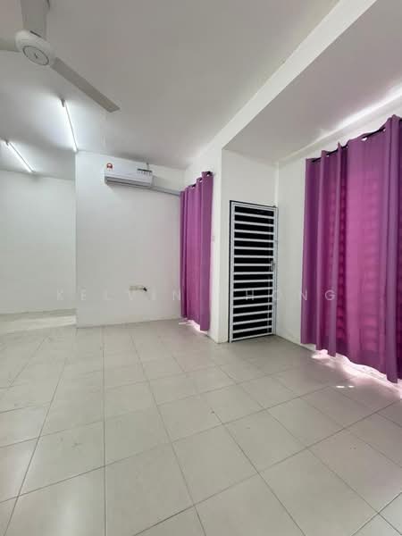 2-storey Terraced House for Sale in Taman Menglembu Timur (Menglembu) - Kelvin Chong - Interior - PropertyGuru.com.my