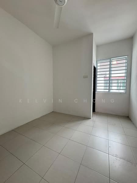 2-storey Terraced House for Rent in Taman Menglembu Timur (Menglembu) - Kelvin Chong - Interior - PropertyGuru.com.my