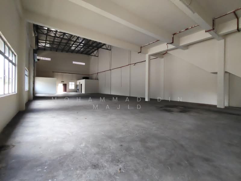 Kilang untuk Dijual di Seksyen 34 (Shah Alam) - Mohammad Din Majid - Interior - PropertyGuru.com.my
