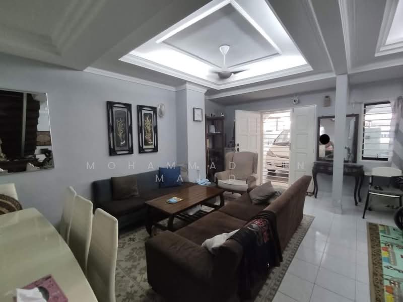 Rumah Teres 2 Tingkat untuk Dijual di Seksyen 25 (Shah Alam) - Mohammad Din Majid - PropertyGuru.com.my