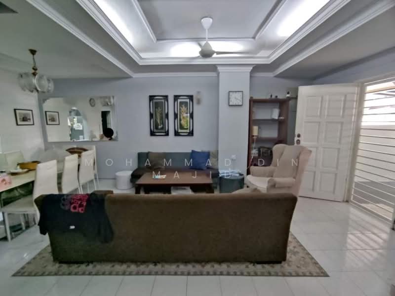 Rumah Teres 2 Tingkat untuk Dijual di Seksyen 25 (Shah Alam) - Mohammad Din Majid - PropertyGuru.com.my