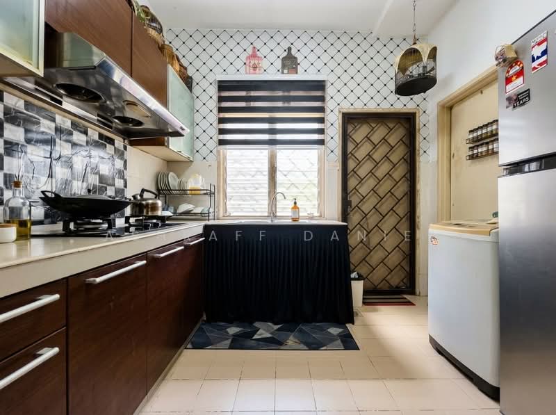Rumah Teres untuk Dijual di Sungai Buloh (Selangor) - Ashraff Daniel - PropertyGuru.com.my
