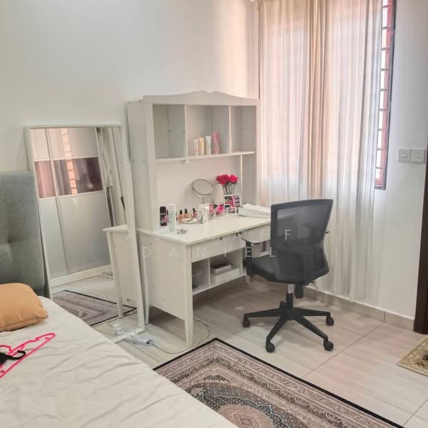 Terraced House for Sale in Bukit Jelutong (Shah Alam) - Ashraff Daniel - PropertyGuru.com.my