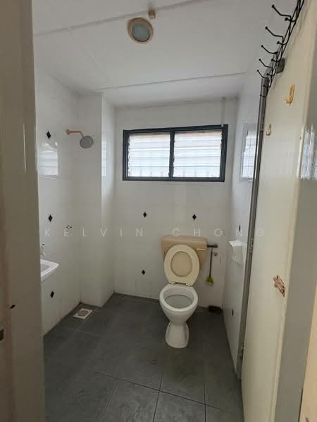 2-storey Terraced House for Rent in Taman Pakatan Jaya (Tambun) - Kelvin Chong - Bathroom - PropertyGuru.com.my