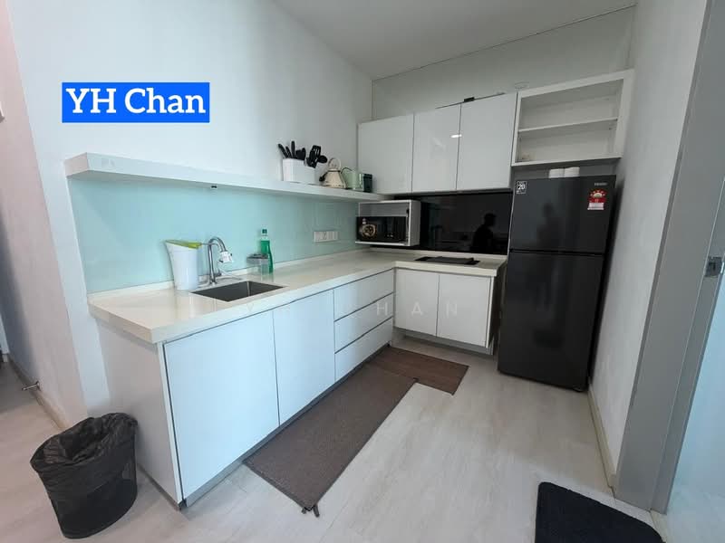 Servis Apartment untuk Dijual di Straits Garden Suite - YH Chan - Kitchen - PropertyGuru.com.my