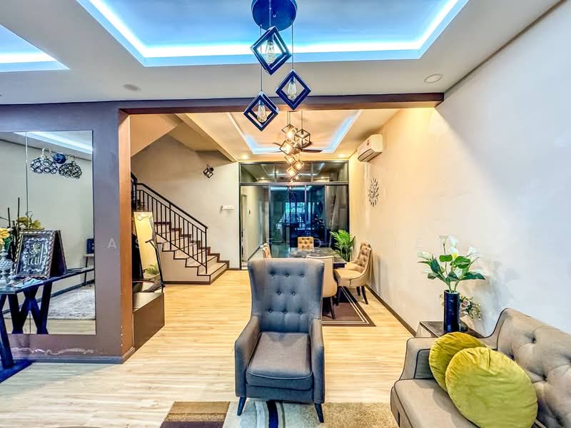 Rumah Teres 2 Tingkat untuk Dijual di Taman Meru Aman (Kapar) - Ashraff Daniel - Living Room - PropertyGuru.com.my
