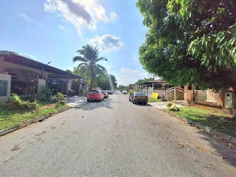 2-storey Terraced House for Sale in Seksyen 7 (Shah Alam) - Mohammad Din Majid - PropertyGuru.com.my