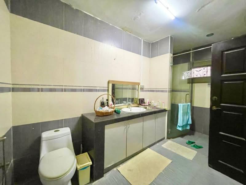 2-storey Terraced House for Sale in Bukit Bandaraya (Shah Alam) - Mohammad Din Majid - PropertyGuru.com.my