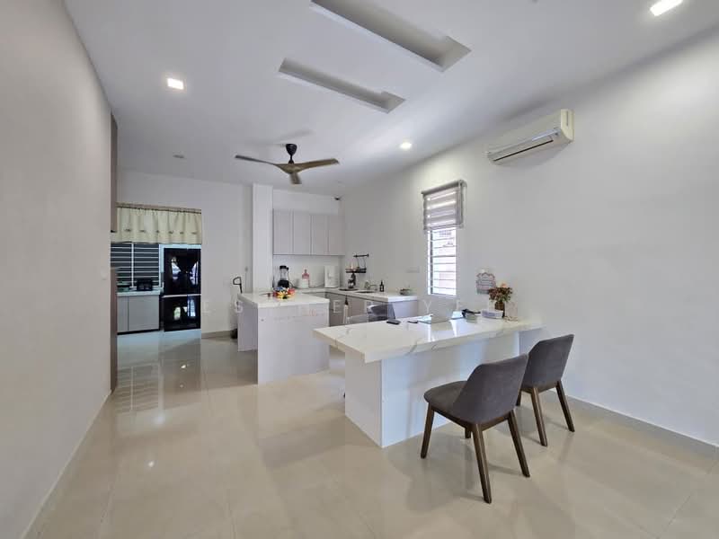Semi-Detached House for Sale in Bukit Sungai Long (Kajang) - Esther Yee - Kitchen - PropertyGuru.com.my