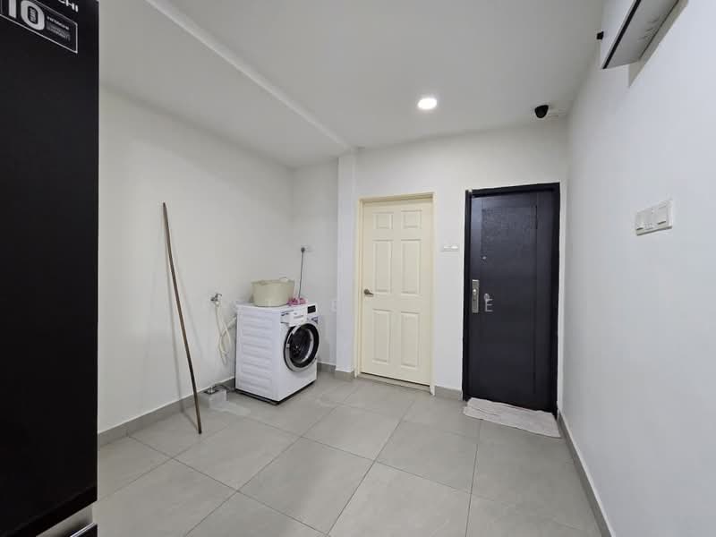 Semi-Detached House for Sale in Bukit Sungai Long (Kajang) - Esther Yee - Entrance - PropertyGuru.com.my
